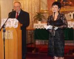 SVK, Hlavné správy TASR - Slavomíra Očenášová Štrbová received the Gold Medal of Leo Tolstoy in Prague, 2014